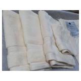 Classy Collection; 17 x 24" Bath Ru...