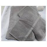 3 pc Madison Park Towel Set; new fr...
