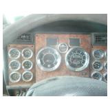 2006 Kenworth T-800 Tractor