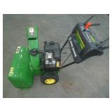John Deere Snow Blower 724D