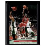 Michael Jordan 1992-1993 Fleer Ultra #27 Basketball Card