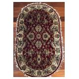 SR - Oval Area Rug with Fringe, Red and Cream Pattern