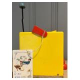 SR - Vintage Fisher-Price Toys Peek-A-Boo Screen TV Music Box