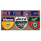 LL- New York Mets Avenue Sign and 3 Team Wall Plaques