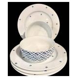 LL - Spode Home Blue Indigo Dinnerware Set with 4 Plates and 2 Bowls