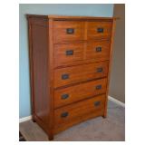 UL - Bassett Wooden Dresser with 5 Drawers