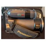 LR - Panasonic Palmcorder PV-A227 Camcorder with Case, 16x Optical Zoom