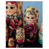 SR - Lot of 2 Russian Nesting Doll Sets