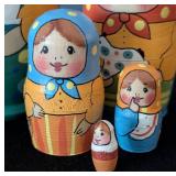 SR - Lot of 2 Russian Nesting Doll Sets