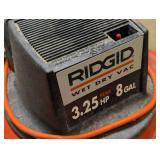 LL - RIDGID 3.25 HP 8 Gallon Wet Dry Shop Vac with Accessories