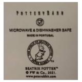 LR - Set of 8 Pottery Barn Peter Rabbit Salad Plates with Original Box