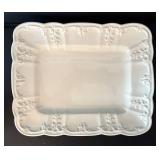 DR - Porcelain Serving Set with Dessert Stand and Decorative Platters