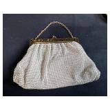 Collection of 4 Vintage Evening and Coin Purses Mesh, Beaded and Gold Tone