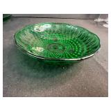 Set of 6 Vintage Green Depression Glass Bowls and Plates
