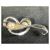 Collection of 5 Vintage Brooches and Pins with Pearls and Enamel Accents