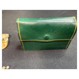 Collection of 7 Vintage and Antique Ladies Coin Purses and Vanity Cases