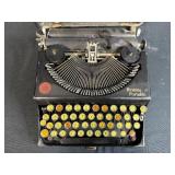 Vintage Remington Portable Typewriter with Carry Case - untested