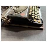 Vintage Remington Portable Typewriter with Carry Case - untested