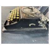 Vintage Remington Portable Typewriter with Carry Case - untested