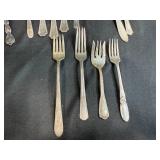 Assorted Vintage Silverplate Flatware Lot - Rogers Bros, Court & Prino