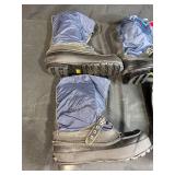 Lot of 2 Pairs Steel Shank Winter Boots (Size 8 and 11) with 3 Pairs of Gloves and Mittens