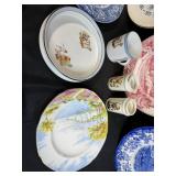 Vintage Collector Plate and Souvenir Dish Set Including Spode, Hawaii 50th State, and Washington DC