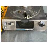 Kodak Carousel 4400 Slide Projector with Remote and Original Box