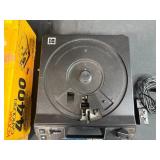 Kodak Carousel 4400 Slide Projector with Remote and Original Box