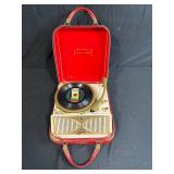 Steelman Model 202 Portable Stereophonic Record Player in Carrying Case - untested