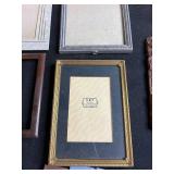 Collection of Assorted Vintage and Decorative Picture Frames