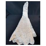 Vintage Assorted Lace and Linen Table Linens and Doilies Collection