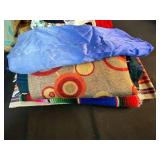 Collection of VTG Assorted Patterned Blankets and Fabric Pieces/Textiles