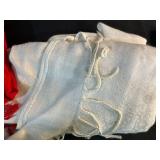 Collection of VTG Assorted Patterned Blankets and Fabric Pieces/Textiles