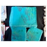 Collection of Vintage State Souvenir Tea Towels and Linens