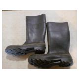 4 Pair of Rubber Boots