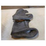 4 Pair of Rubber Boots
