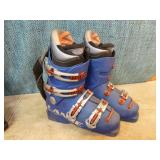 2 Pair of Youth Downhill Ski Boots