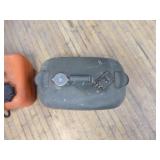 2 Gas Tanks