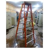 Louisville 6 Foot Fiberglass Ladder