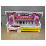 Qaba Kids Toy Keyboard Piano Toddler Electronic Instrument with Stool, Microphone and Bright Flashlight for Children Birth Gift, Pink
