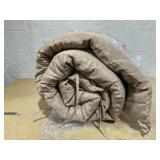 Outsunny 59" x 38" Tufted Bench Cushion for Outdoor Furniture, 3-Seater Replacement for Swing Chair, Patio Sofa/Couch, Khaki