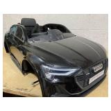 Aosom 2V Kids Electric Ride On Car, Licensed Audi E-tron with Seat, Remote, COLOR IS BLACK (Not Tested. Missing Remote)