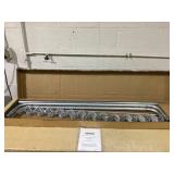 VEVOR Chain Link Fence Gate, 72 x 48 in, Adjustable Chain Link Fence Panel, Fit 2.2-6 ft (W) x 6 ft (H) Garden Fence Gate Opening, Rust-Resistant Galvanized Fencing Gate for Farm, Posts Not Included