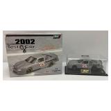 Misc. NASCAR 1:24 Scale Die Cast Stock Cars Kevin Harvick (Revell #29 Car Doesn