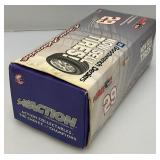 Misc. NASCAR 1:24 Scale Die Cast Stock Cars Kevin Harvick (Revell #29 Car Doesn