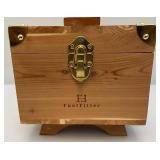 Footfitter Brand Wooden Shoeshine Box With Shoeshine Items