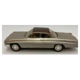 Vintage Highly Collectible 1961 Pontiac Catalina Dealer Promo Car 8"