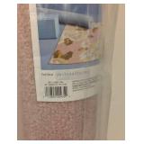 NEW ROOM ESSENTIALS AREA RUG (PINK FLORAL)
