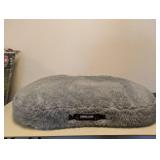 NEW KIRKLAND SIGNATURE OEKO HEX PET BED (GRAY)