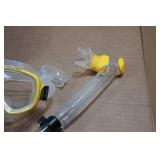 Cressi Adult Rondine Palau Fin Snorkel Set - Fin Size M/L